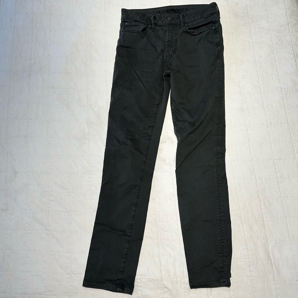 American Eagle Flex Pants. 28 x 32.